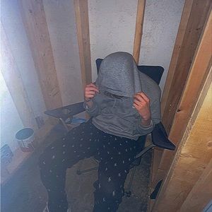 Meet your Posher, Joshua